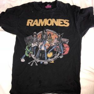 ramones band tee